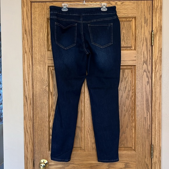 Tribal Jeans Jeggings, Size 14 - Picture 2 of 9